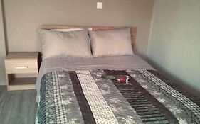Minimal & Cozy Στουντιο Με Δωρεαν Χωρο Σταθμευσησ