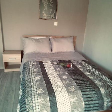 Minimal & Cozy Στουντιο Με Δωρεαν Χωρο Σταθμευσησ Кавала Екстер'єр фото
